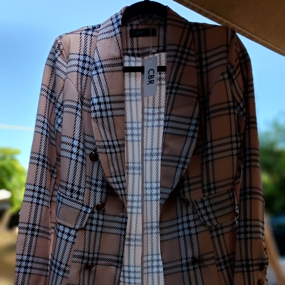 CBR beautiful & elegant Blazer - Picture 8 of 14